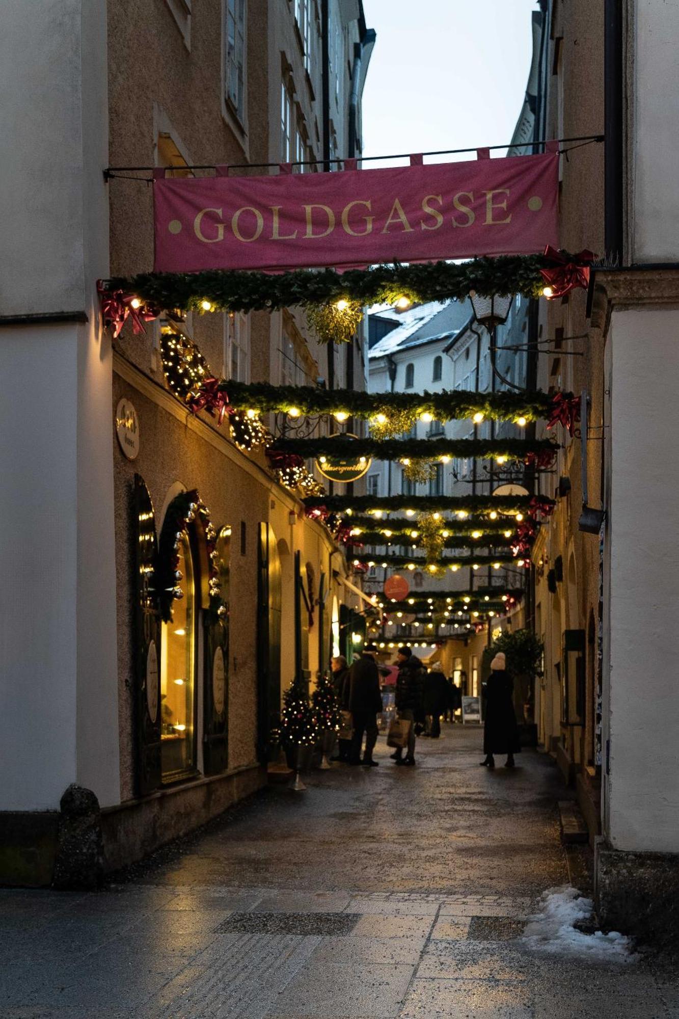 Altstadt-App. Domblick! Salzburgo Exterior foto
